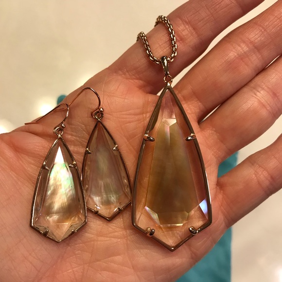 ⭐️SOLD⭐️ No longer available! - Picture 2 of 8